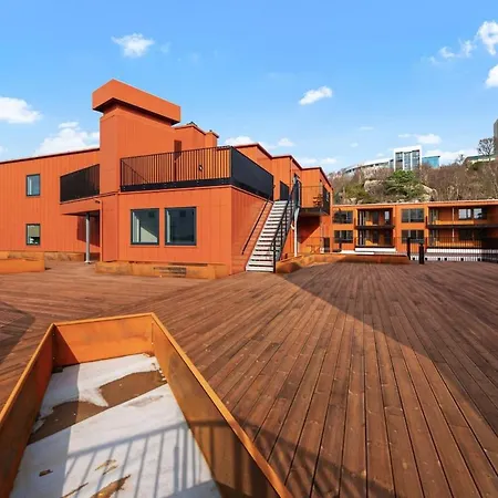 Brand New In Sandviken, Near Apartman *