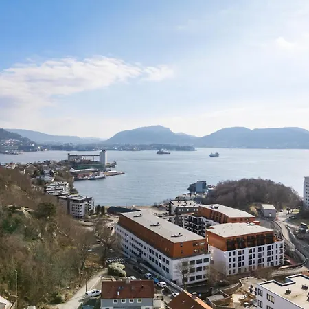 Brand New In Sandviken, Near 아파트 *